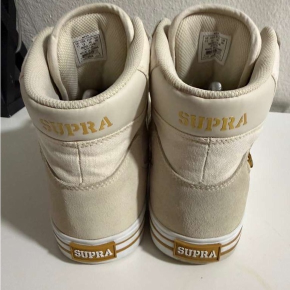 Supra Men's Cream High-Top Sneakers - Picture 2 of 6